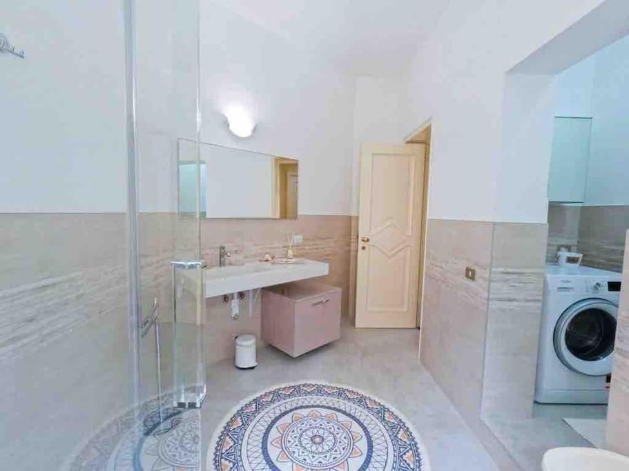 Appartamento Grazioso Con Parcheggio Privato Piacenza Buitenkant foto
